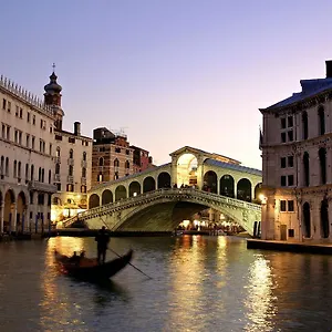 Hostal Ai Boteri, Venecia
